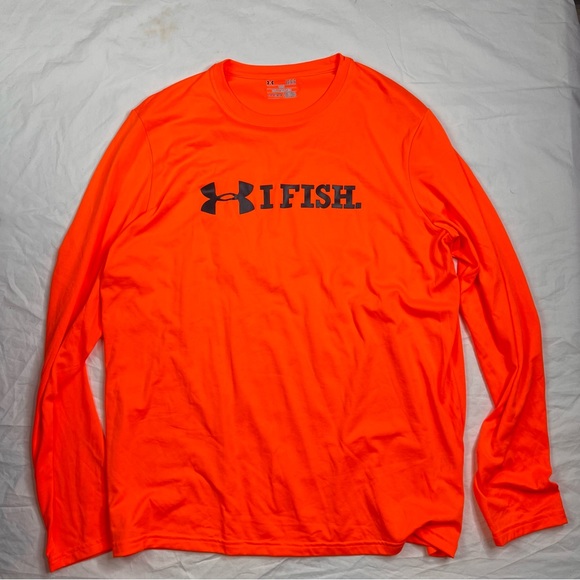 Under Armour Other - Under Armour Men T-Shirt Sz L Loose  Orange Logo Graphic Fish HeatGear L030223